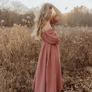 Rylee and crew dress size large (can fit medium)